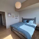 Apartment The Break